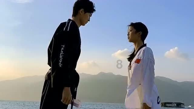 古怪巫师逃离村庄